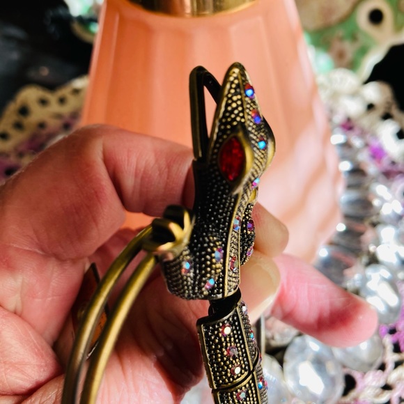 Articulating Bracelet Ring Aurora Borealis Crystals MCM Brass RARE Designer Vtg - Picture 4 of 16